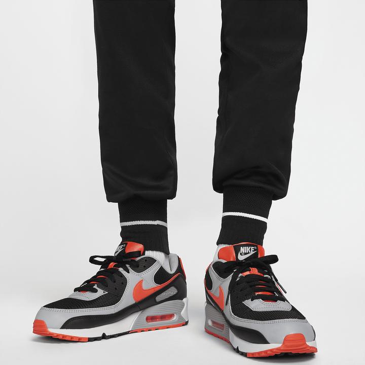 Actual product image Nike DD9541-010 (L)