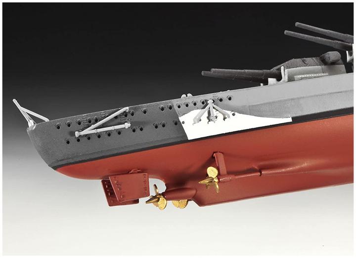 Immagine prodotto Revell Corazzata Bismarck 1:700