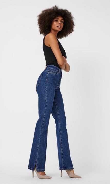 Actual product image Vero Moda VMSELMA High Waist Flared Jeans (W30/L30)