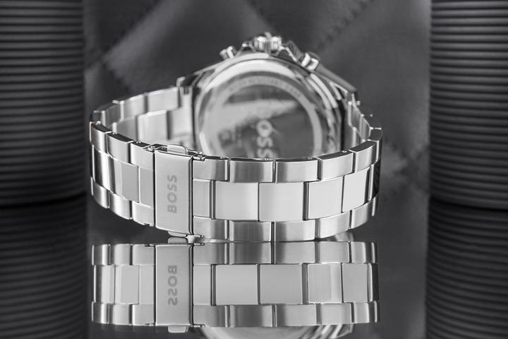 Actual product image BOSS Chronograph (Chronograph, 44 mm)