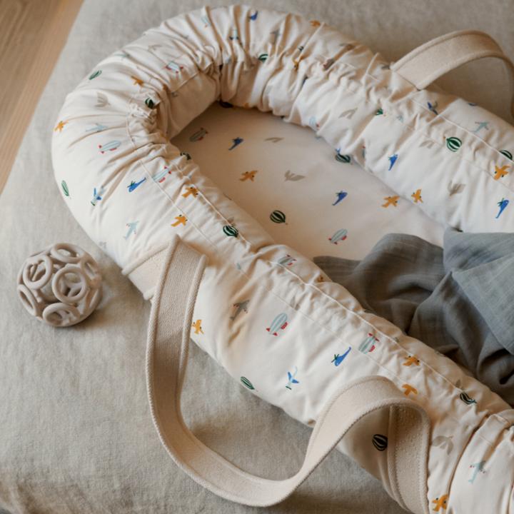 Actual product image Liewood Gro Babynest Peach Aviator