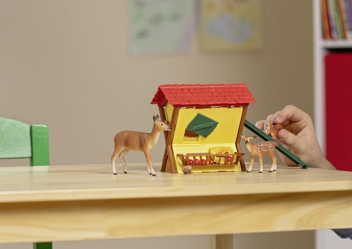 Immagine prodotto Schleich Fütterung der Waldtiere