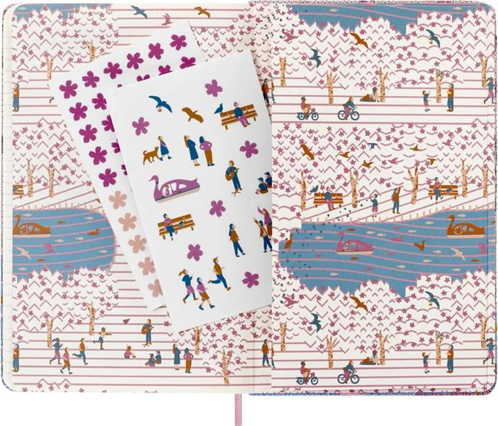 Actual product image Moleskine Sakura (A5, Lined, Hardcover)