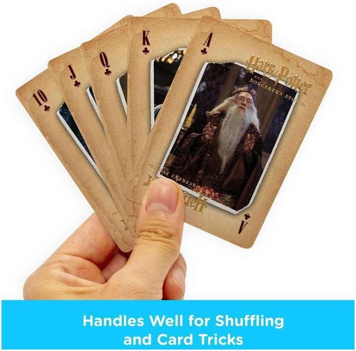 Actual product image Aquarius HARRY POTTER - A l'école des Sorciers - Jeu de cartes (English)