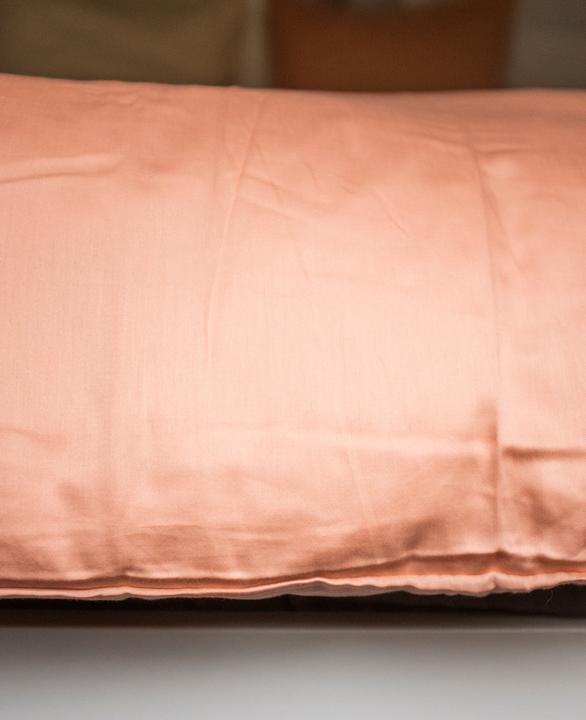 Image du produit Esmée Thia Soft Peach, 65 x 100 cm (Taie d'oreiller, 65 x 100 cm)