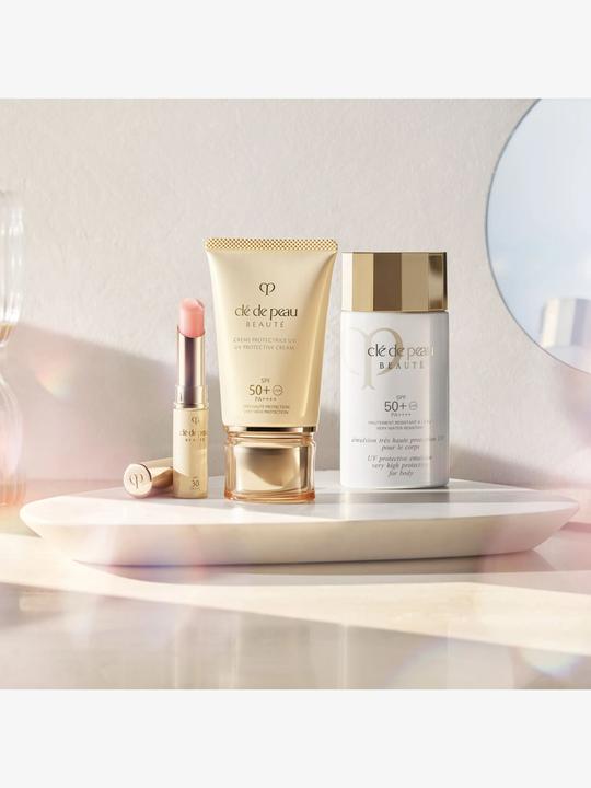 Actual product image Clé De Peau UV Protective Lip Treatment (4 ml)