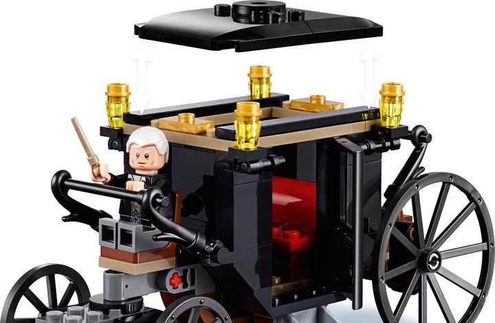 Produktbild LEGO Grindelwalds Flucht (75951, LEGO Harry Potter)