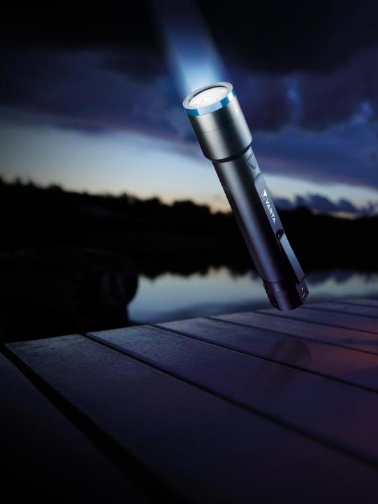 Actual product image Varta Flashlights (23 cm, 700 lm)