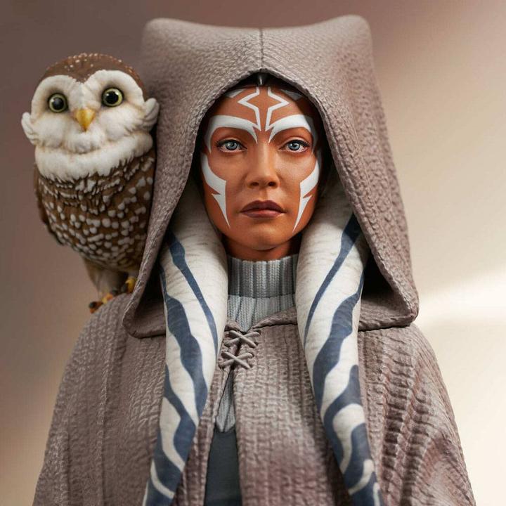 Actual product image Gentle Giant Star Wars Rebels buste 1/6 Ahsoka Tano 15 cm