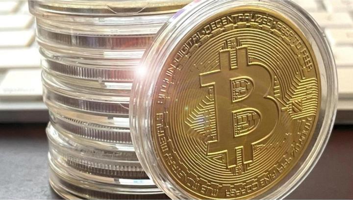 Actual product image Crypto Novelty Bitcoin Cryptocurrency Souvenir Novelty Item Coin