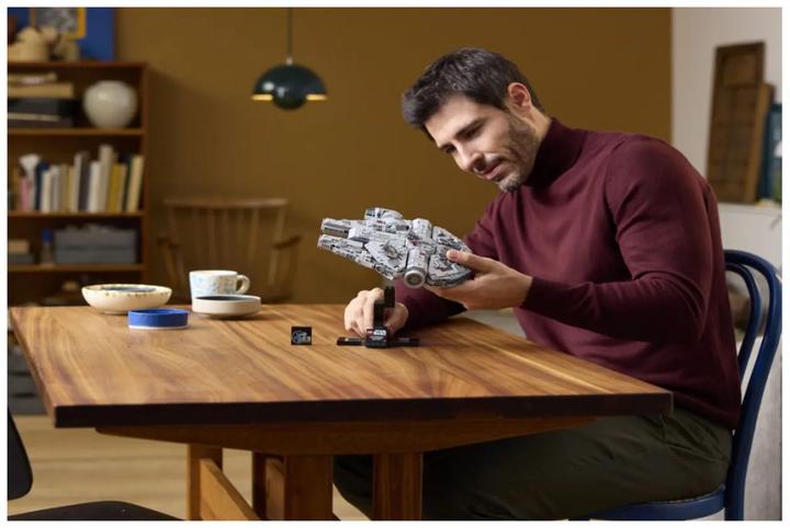 Produktbild LEGO Millennium Falcon (75375, LEGO Star Wars)