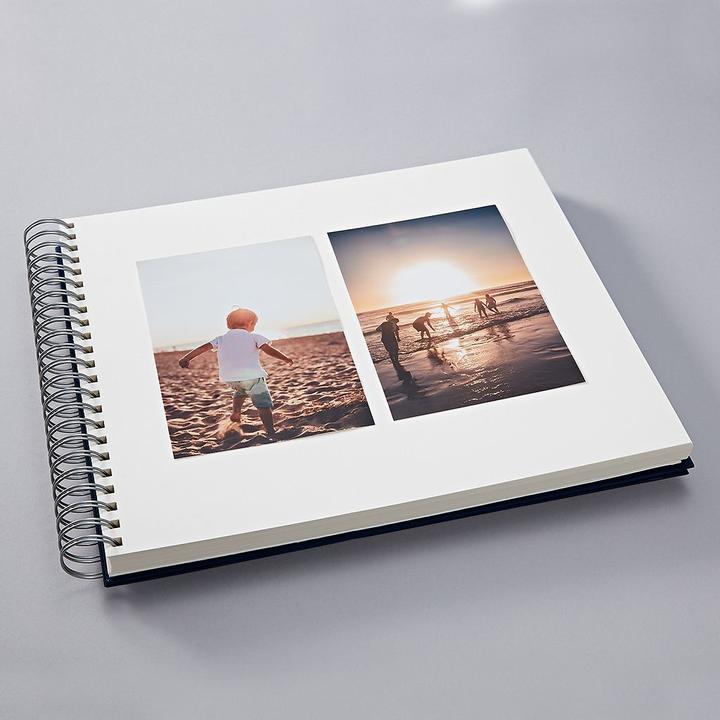 Produktbild Semikolon Fotoalbum Maxi Mucho Marineblau, Cremefarbige Seiten (10 x 15 cm, 9 x 13 cm)