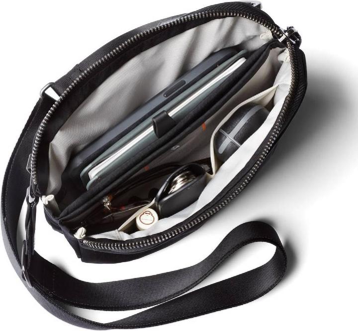 Actual product image Bellroy Tokyo - Side Bag
