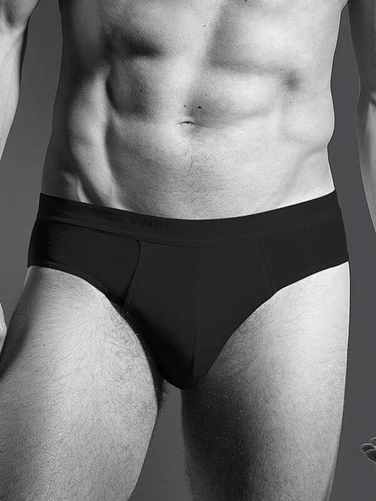 Produktbild ISA Bodywear Slip mit Eingriff (M, Einzelpack)