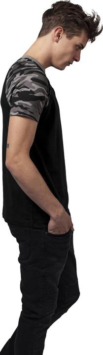 Actual product image Urban Classics Raglan Contrast Tee (4XL)