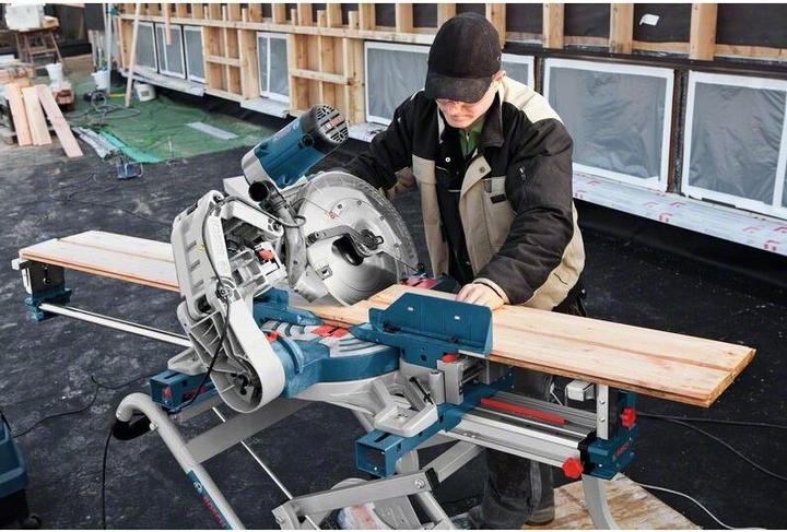 Actual product image Bosch Professional Mitre saw GCM 12 GDL, Wood