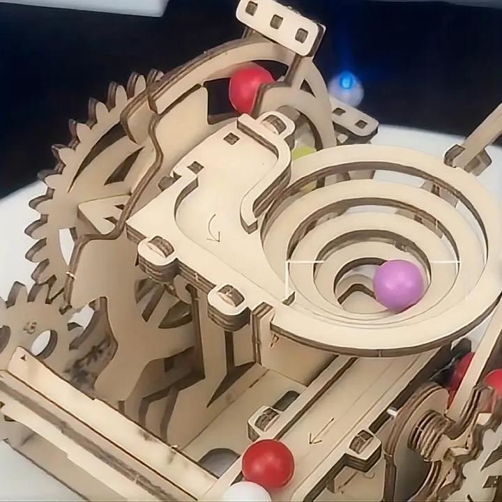 Image du produit The Toy Company 3D Holz Kugelbahn, Murmelbahn Puzzle aus Holz, batteriebetrieben
