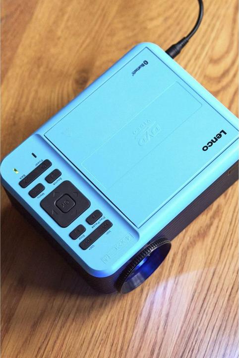 Actual product image Lenco LPJ-500 (Full HD, 2800 lm)