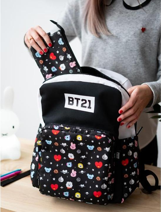 Produktbild Line Friends BT21 - school backpack