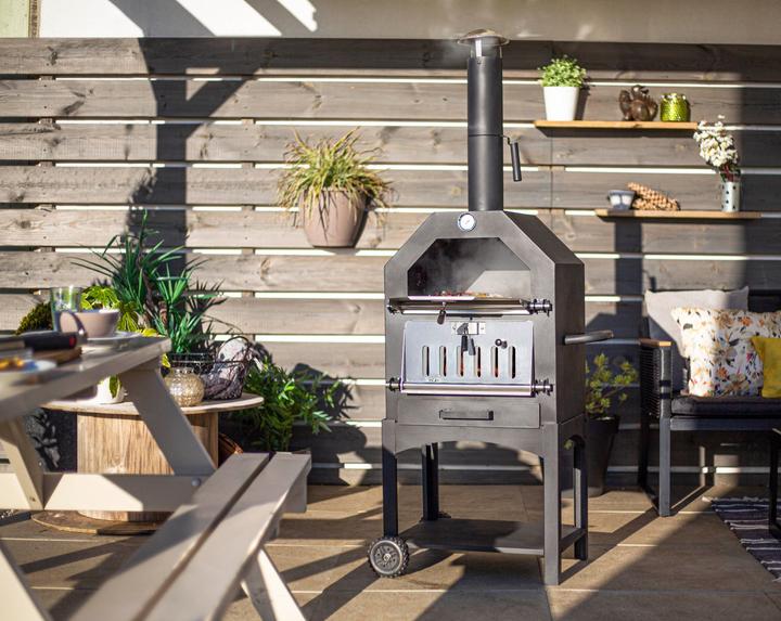 Actual product image La Hacienda Lorenzo (Pizza oven wood)