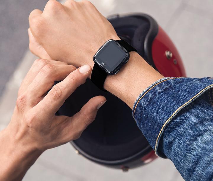 Produktbild Fitbit Versa (34 mm)