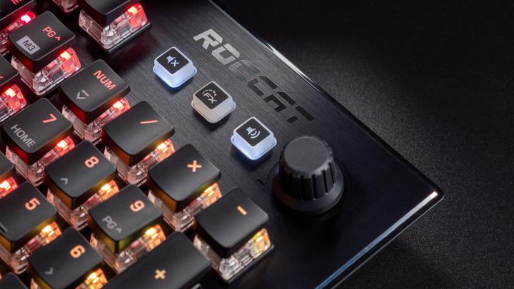 Actual product image Roccat Vulcan 121 Aimo (DE, Cable)