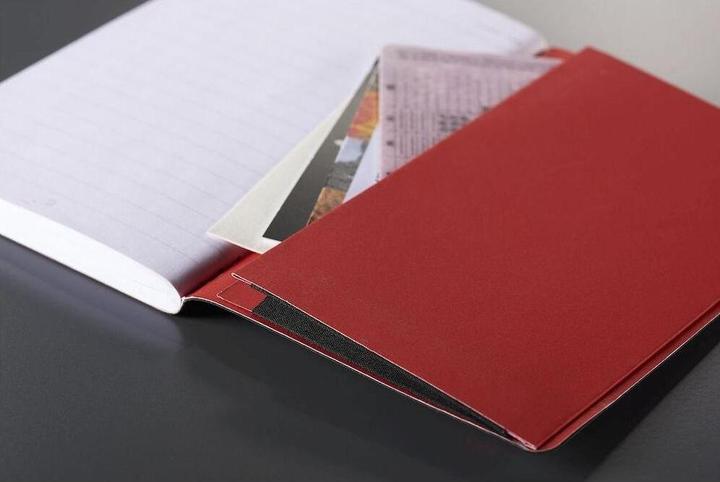 Image du produit Oxford Black n'Red Business Journal (B5, À rayures, Couverture souple)