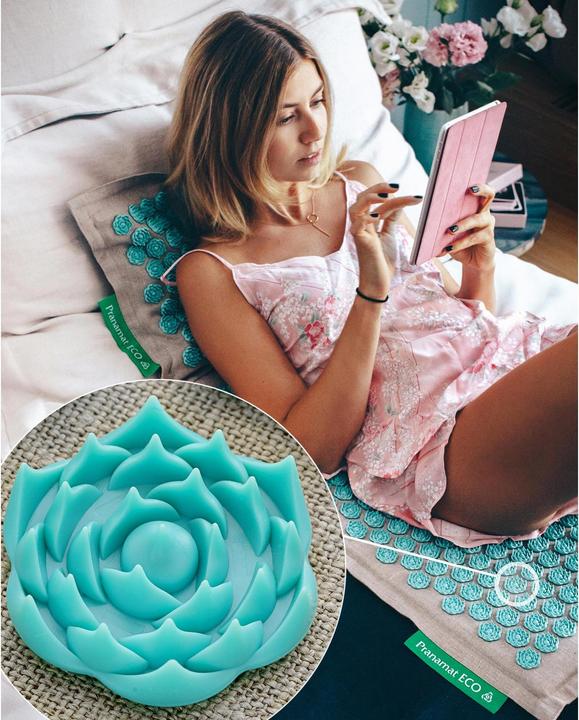 Actual product image Pranamat Eco Massage Set - Mat and Cushion turquoise