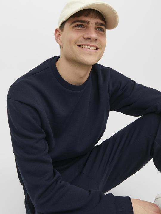 Produktbild Jack & Jones Einfarbig Sweatshirt mit Rundhals Sweatshirt mit Rundhals (XS)