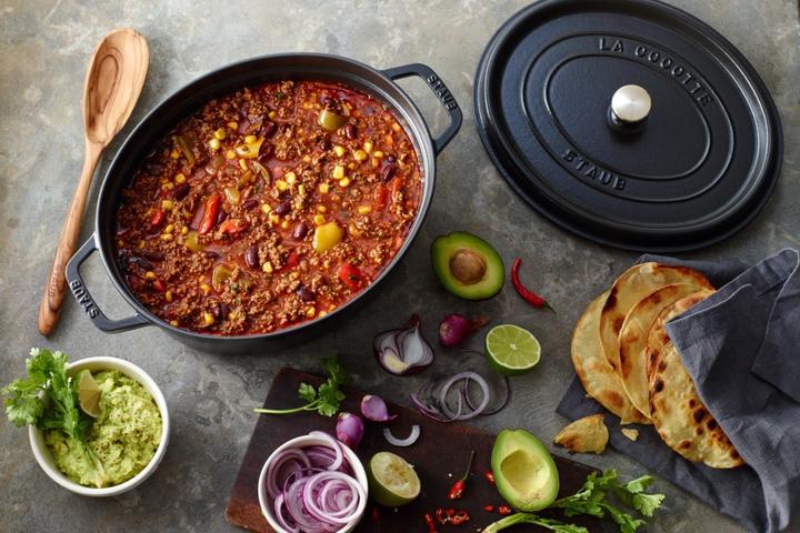 Actual product image Staub Cocotte (33 cm, Casserole + Stewpot, Cast iron, Enamel)