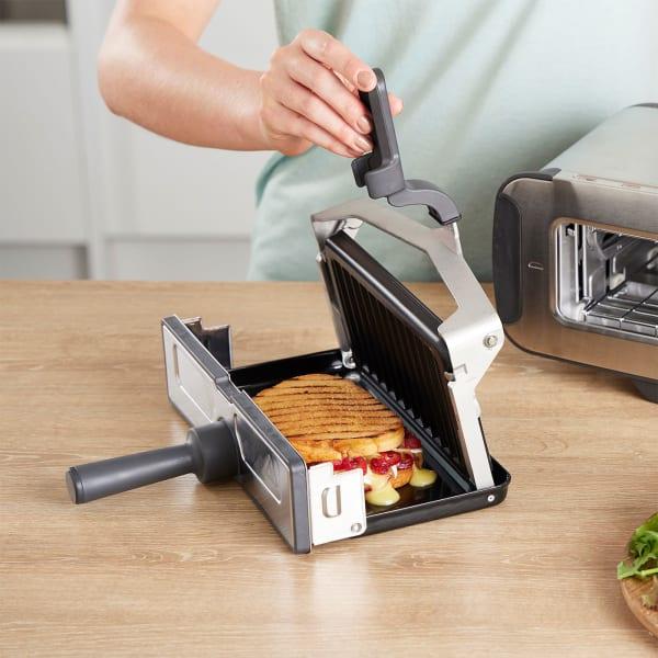 Actual product image Ninja 3-in-1 Multifunctionele Toaster, Grillplaat en Panini Maker - 7 Roosterstanden - RVS - ST202EU