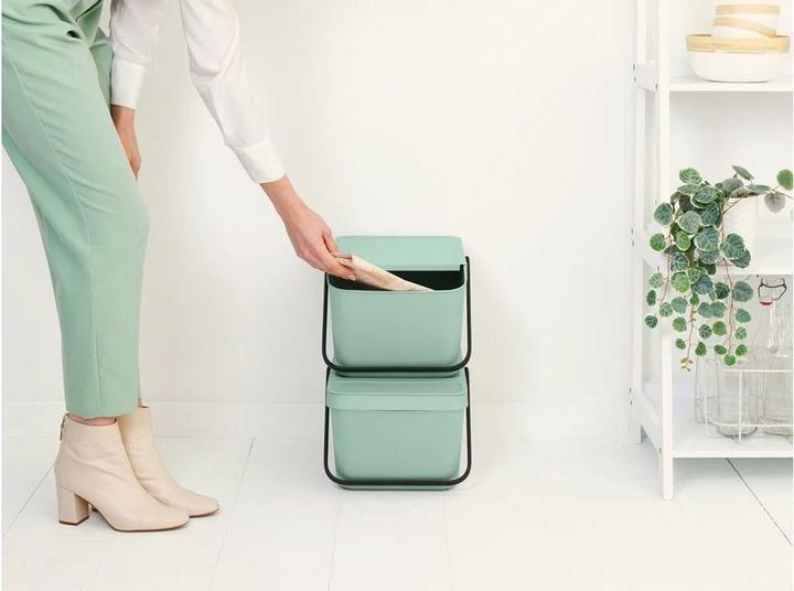 Actual product image Brabantia Sort & Go 20 l recycling bin, light green (20 l)