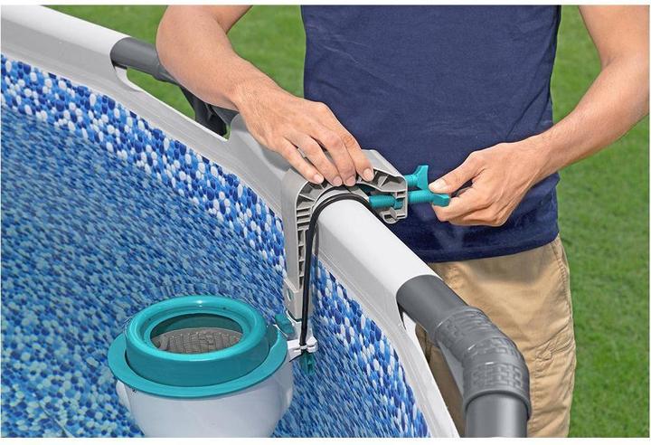 Immagine prodotto Bestway Skimatic 2-in-1 Einhängeskimmer/ Filterpumpen-Kombination 3.974 l/h