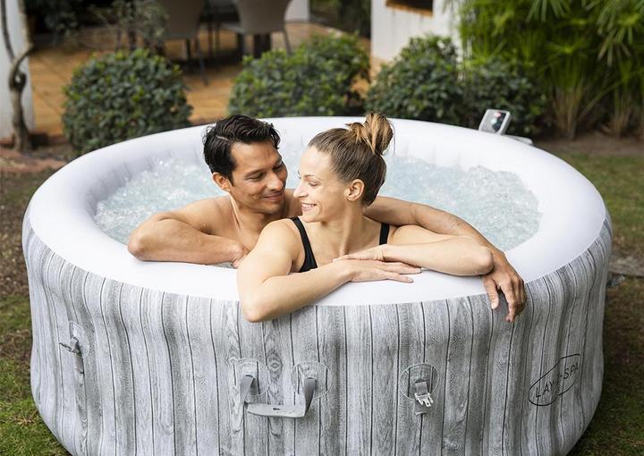 Actual product image Bestway Lay-Z-Spa® 71 x 26/1.80m x 66cm Fiji (4 pers.)