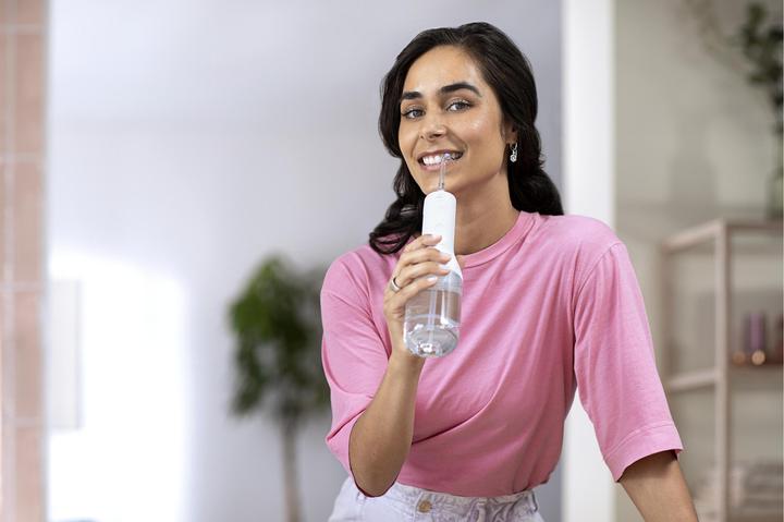 Immagine prodotto Philips Sonicare Diamond Clean 9000 & Cordless Power Flosser 3000 (Spazzolino sonico)