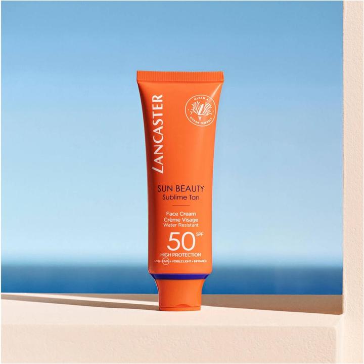 Actual product image Lancaster Sun Beauty Sublime Tan (Sun cream face, SPF 50, 50 ml, 150 g)