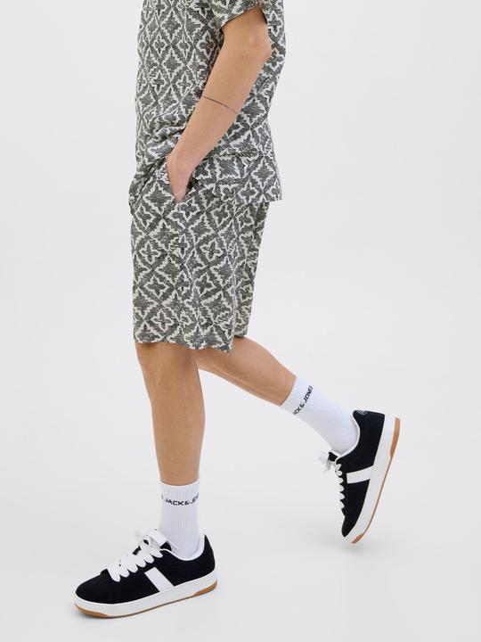 Produktbild Jack & Jones Relaxed Fit Shorts Shorts (XS)