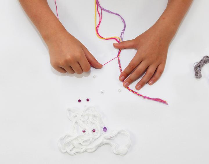 Image du produit Lena Friendship bracelets, big, Children"s jewellery bracelet making kit, 6 yr(s), Multicolour
