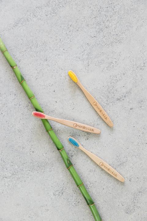 Actual product image Nordics Children Bamboo Toothbrush soft medium (Medium, 1 x)