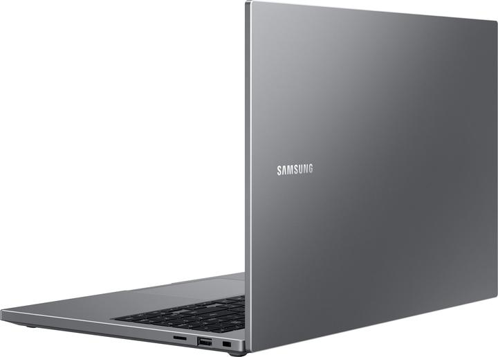 Produktbild Samsung Galaxy Book Plus2 (15.60", Intel Celeron 6305, 4 GB, 128 GB, DE)