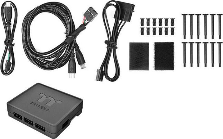 Produktbild Thermaltake Riing Quad 14 RGB Weisse Edition (140 mm, 3 x)
