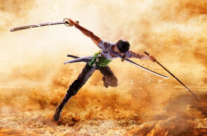 Actual product image Bandai One Piece S.H.Figuarts Roronoa Zoro Romance Dawn Version