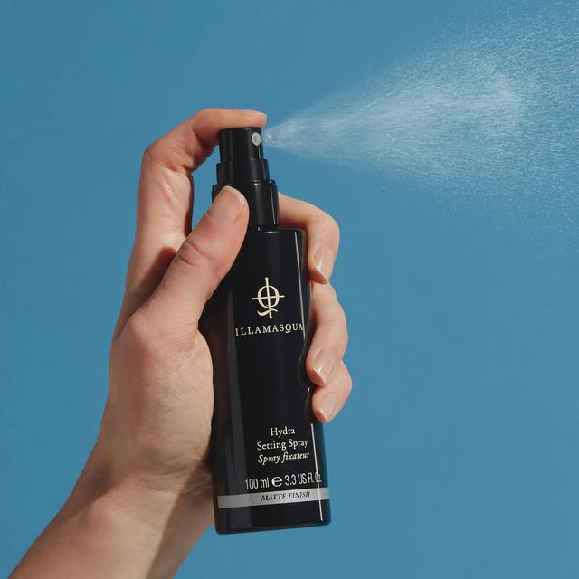 Actual product image Illamasqua Hydra Setting Spray - Matte Finish