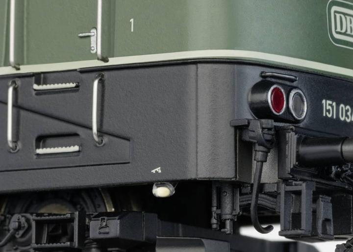 Immagine prodotto Trix H0 25651 H0 Locomotiva elettrica DB classe 151 (Traccia H0)