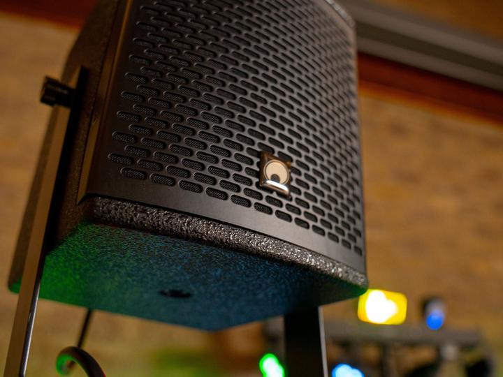 Actual product image Omnitronic Molly-6 Active monitor speaker 17.27 cm 6.5" 130 W 1 pair (Active, 1x 260 W)
