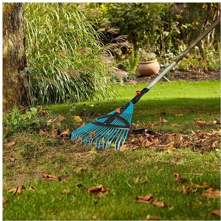 Actual product image Gardena Adjustable broom