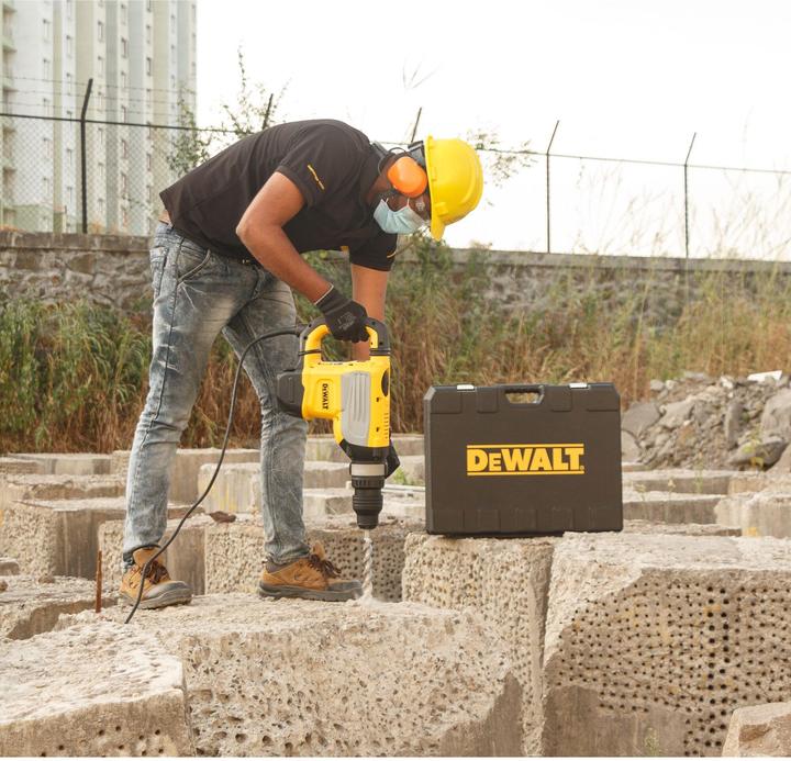 Actual product image DeWalt D25733KQS (Electrical connection)