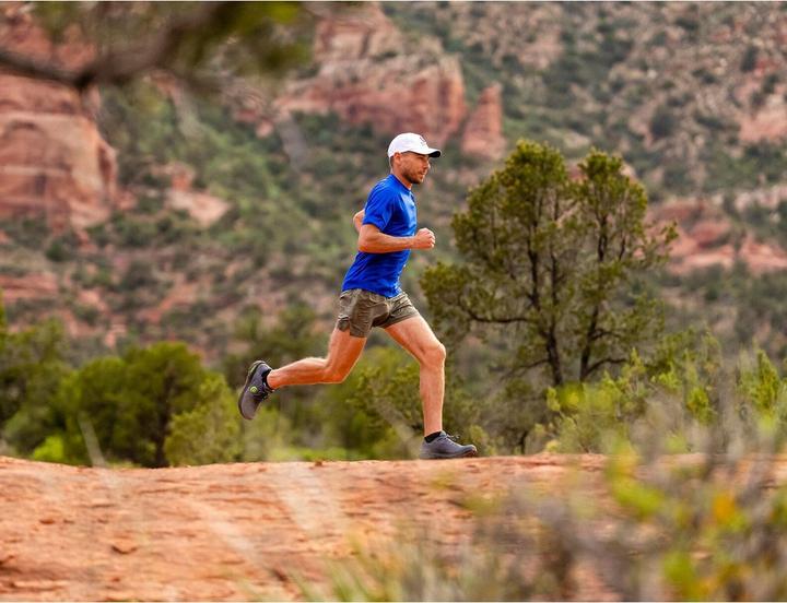 Actual product image Topo Athletic Terraventure 4 (44.5)