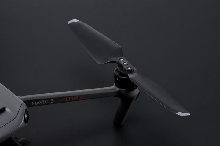 Produktbild DJI Propeller Mavic 3, 2 Stück (Drohnen Propeller, DJI Mavic 3 Thermal, DJI Mavic 3 Multispectral, DJI Mavic 3 Enterprise)