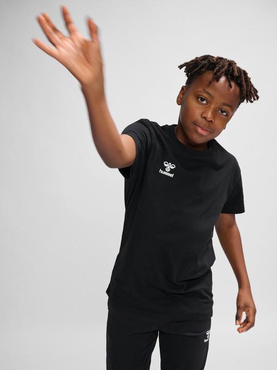Actual product image hummel HMLGO 2.0 T-SHIRT S/S KIDS (140)